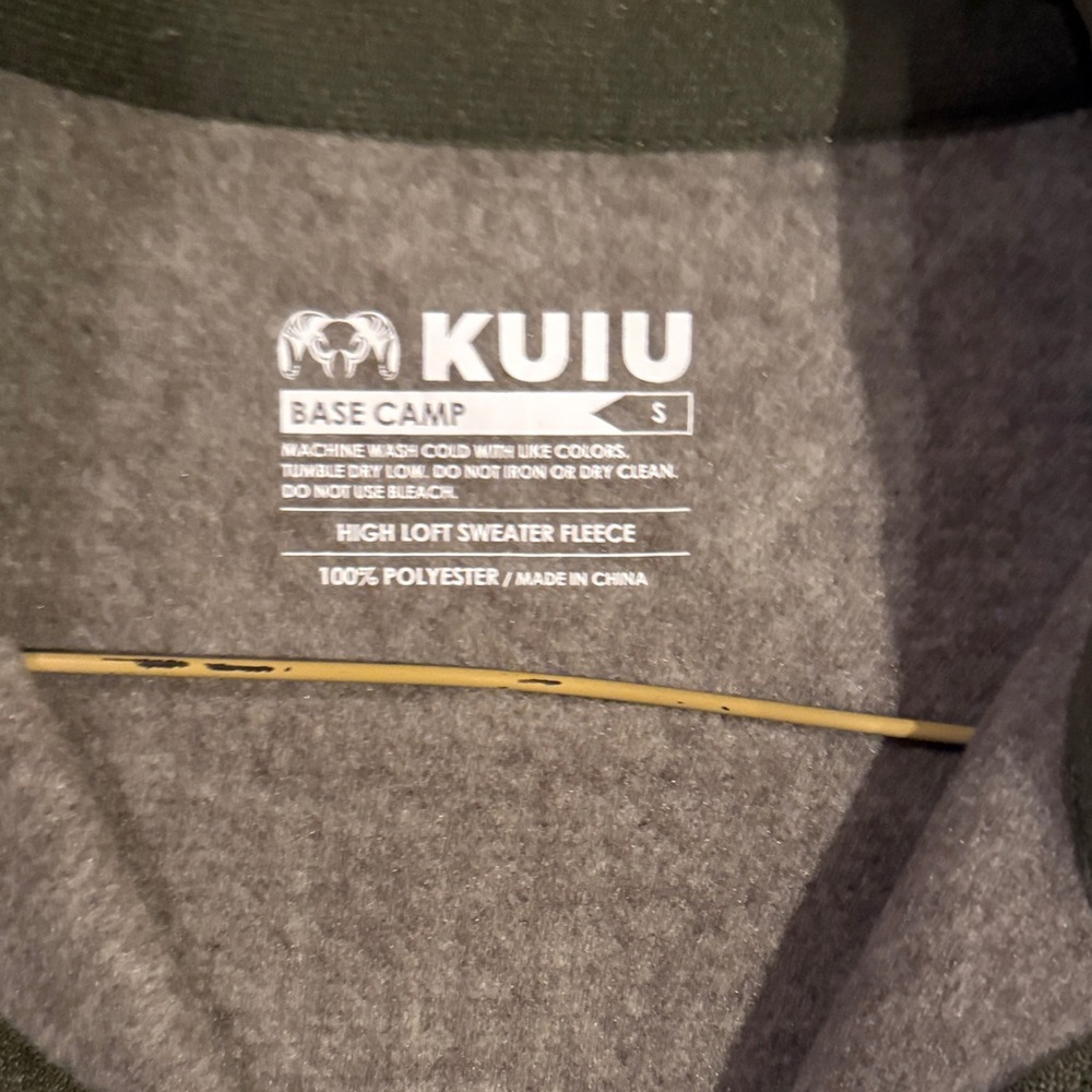 KUIU Women's Heather Olive Basecamp Sweater - Picture 2 of 6